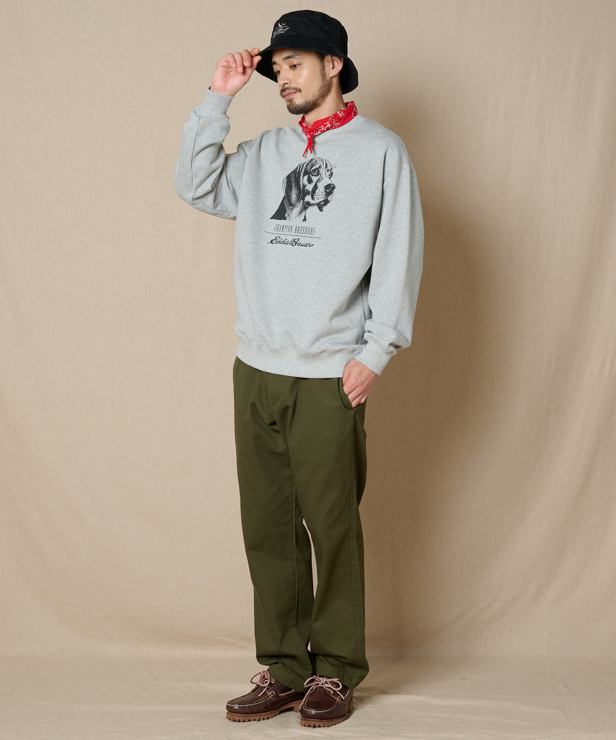 ドッグプリント クルースウェット/DOG PRINT CREW SWEAT