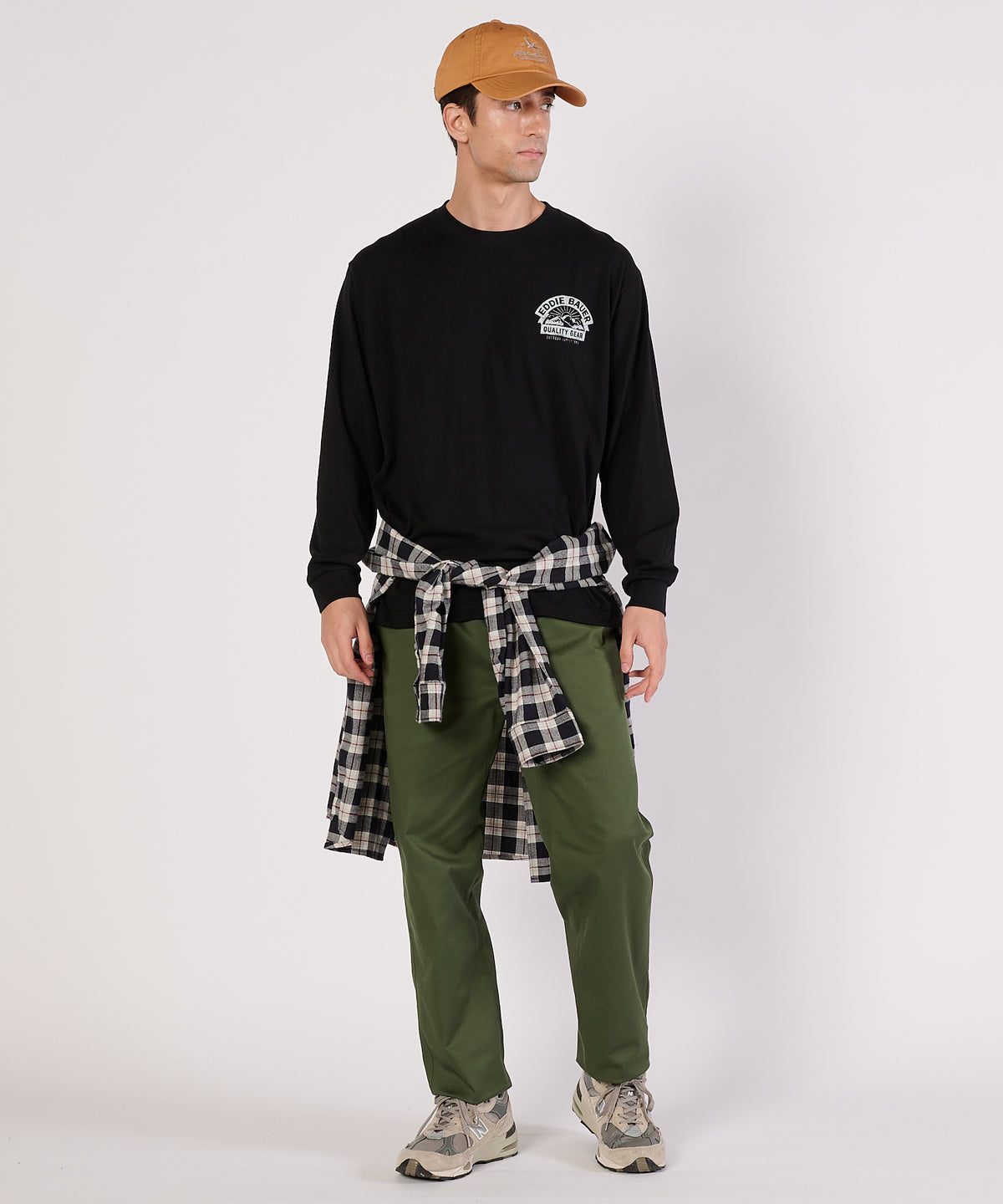 グラフィック長袖Tシャツ/GRAPHIC LS TEE