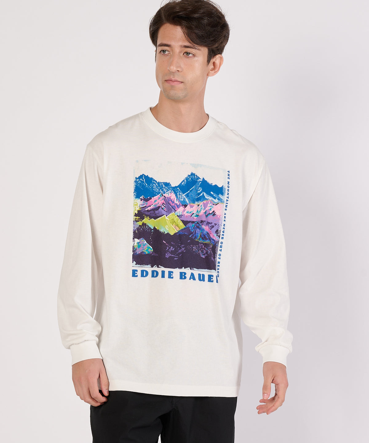 グラフィック長袖Tシャツ/GRAPHIC LS TEE