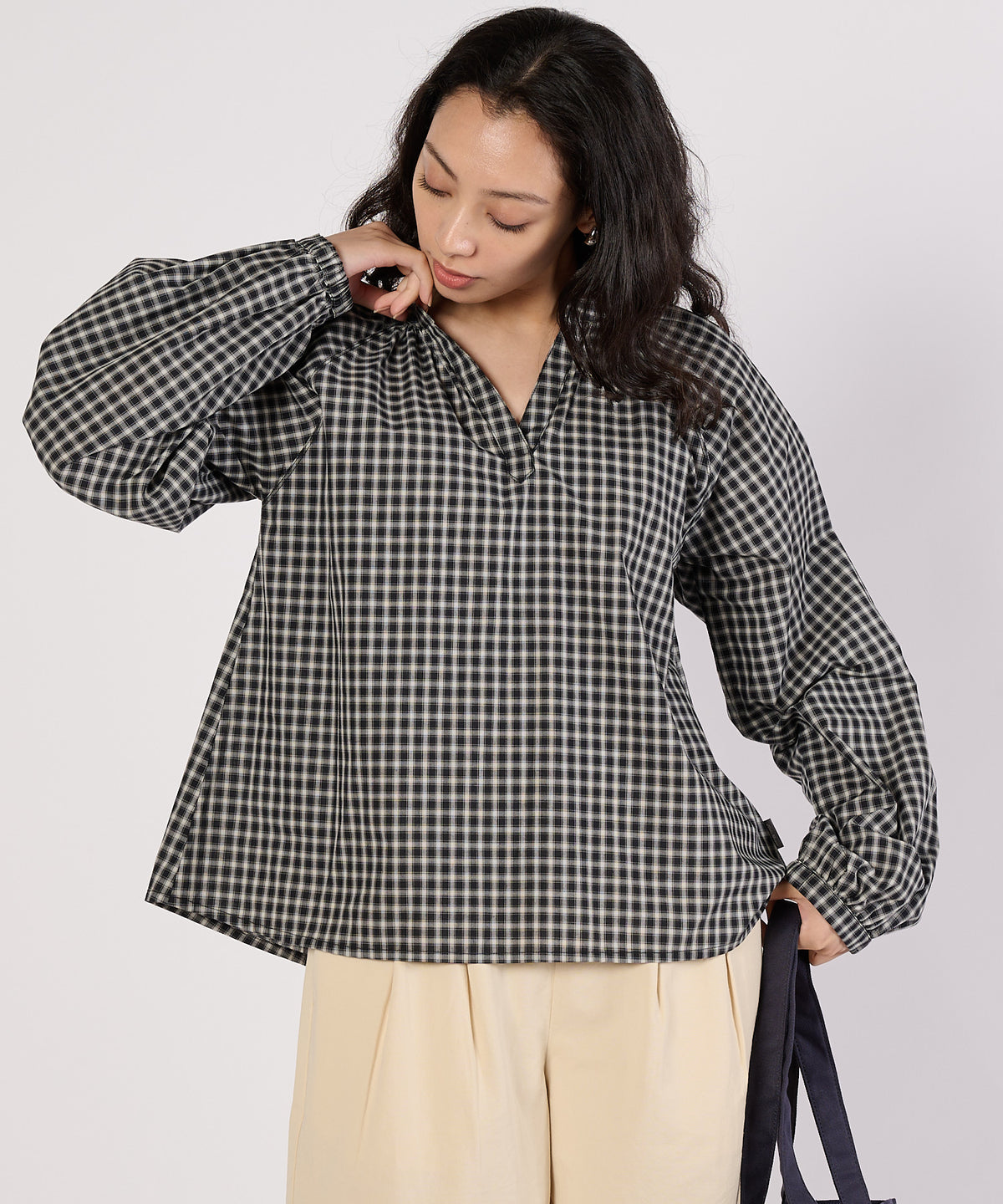 【通常配送】スプリットネックポップオーバーブラウス/SPLITNECK POPOVER BLOUSE