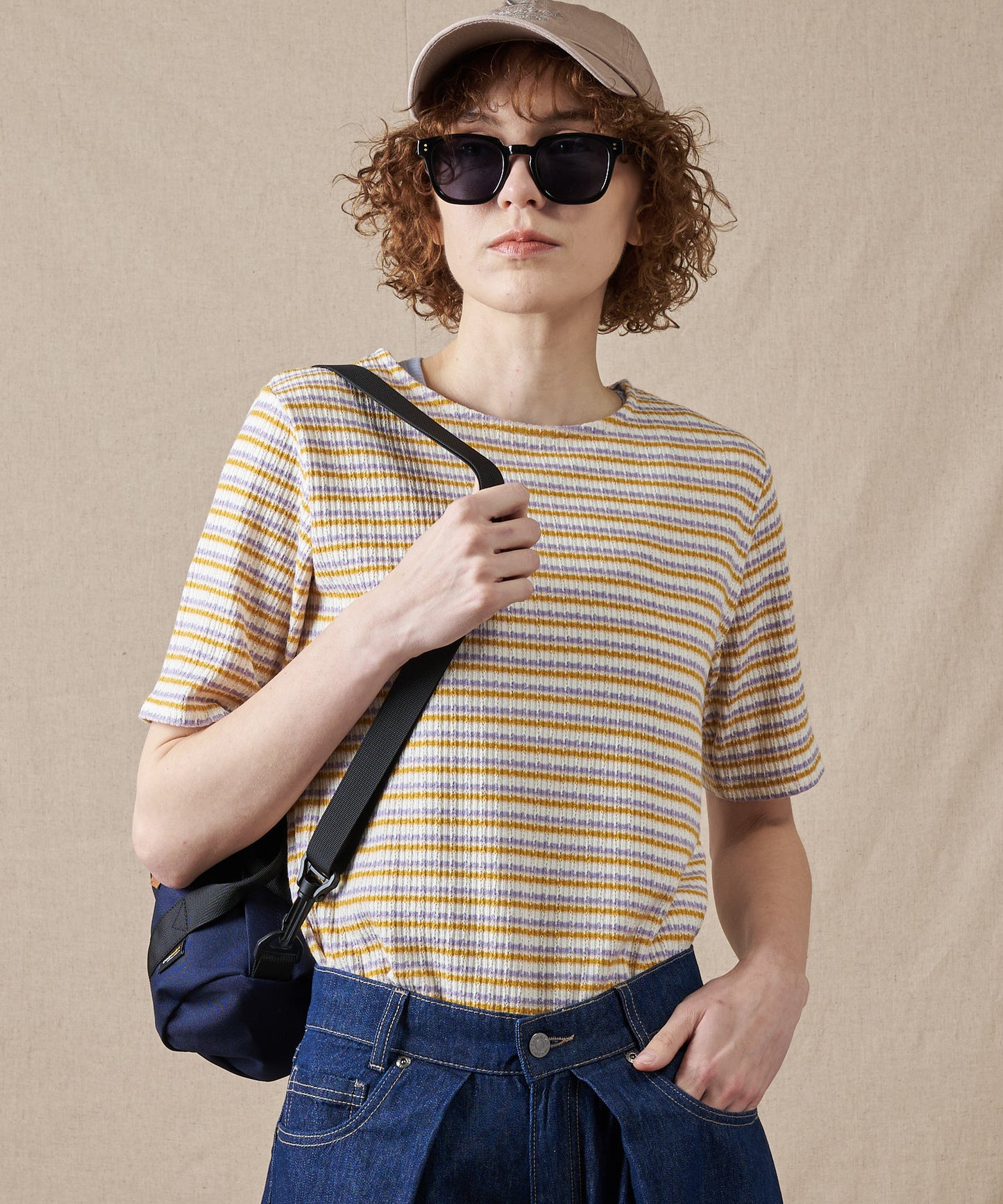 テクスチャード マルチストライプ Tシャツ/TEXTURED MULTI STRIPE TEE