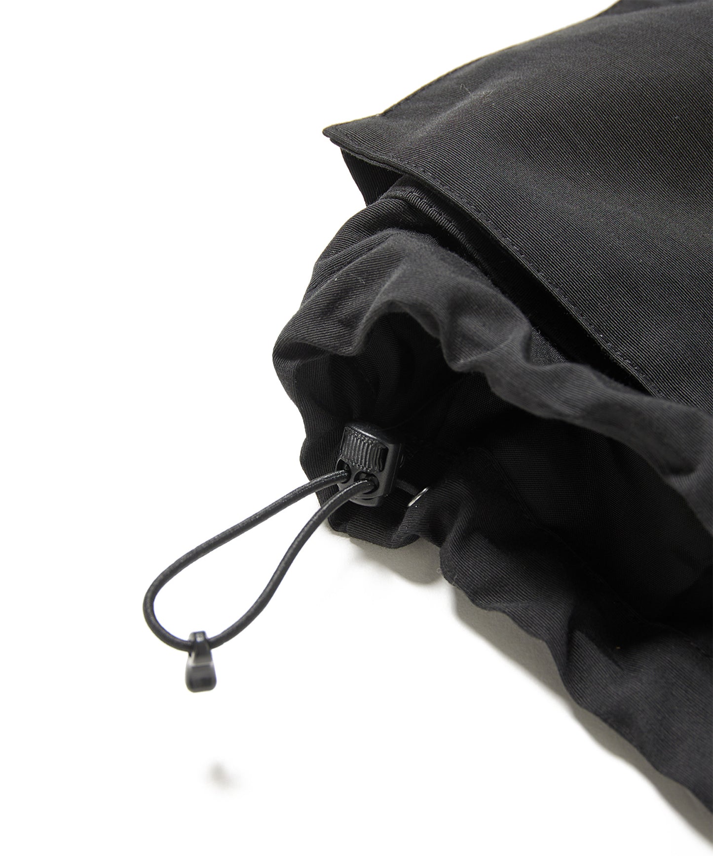 マルチポケット フーディ/MULTI POCKET HOODIE