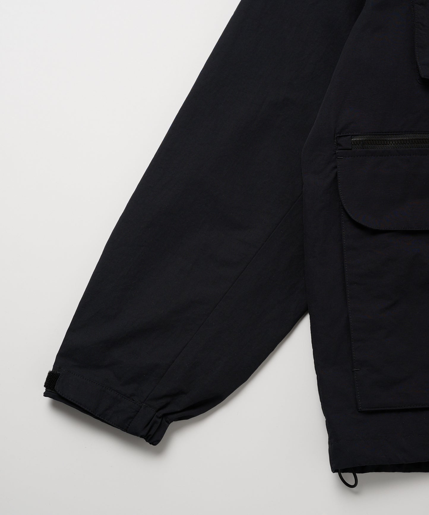 マルチポケット フーディ/MULTI POCKET HOODIE