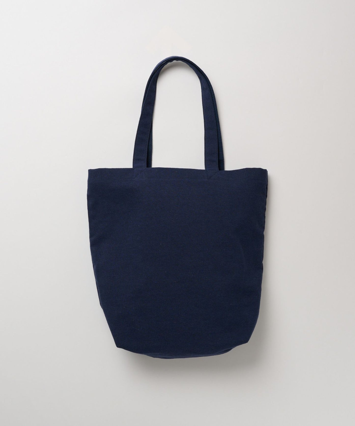 クラシック ロゴトート/CLASSIC LOGO TOTE