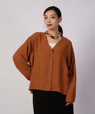 セリーン ドレープ カラーレスブラウス/SERENE DRAPE COLLARLESS BLOUSE