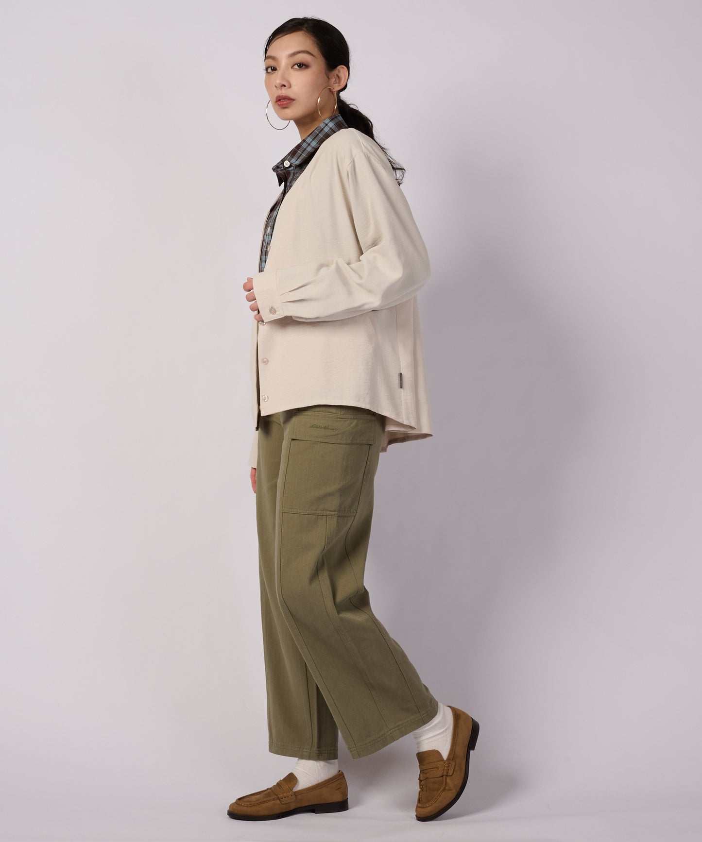 セリーン ドレープ カラーレスブラウス/SERENE DRAPE COLLARLESS BLOUSE