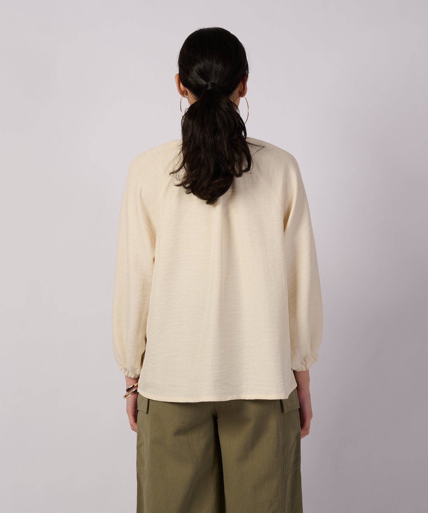 リラックス フローイ ブラウス/RELAX FLOWY BLOUSE