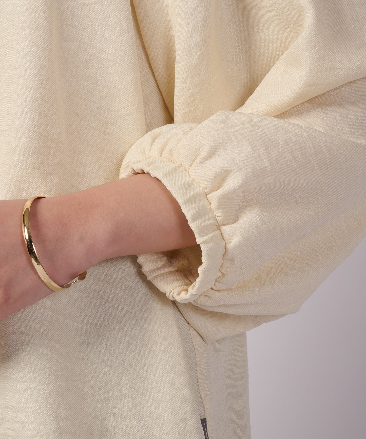 リラックス フローイ ブラウス/RELAX FLOWY BLOUSE