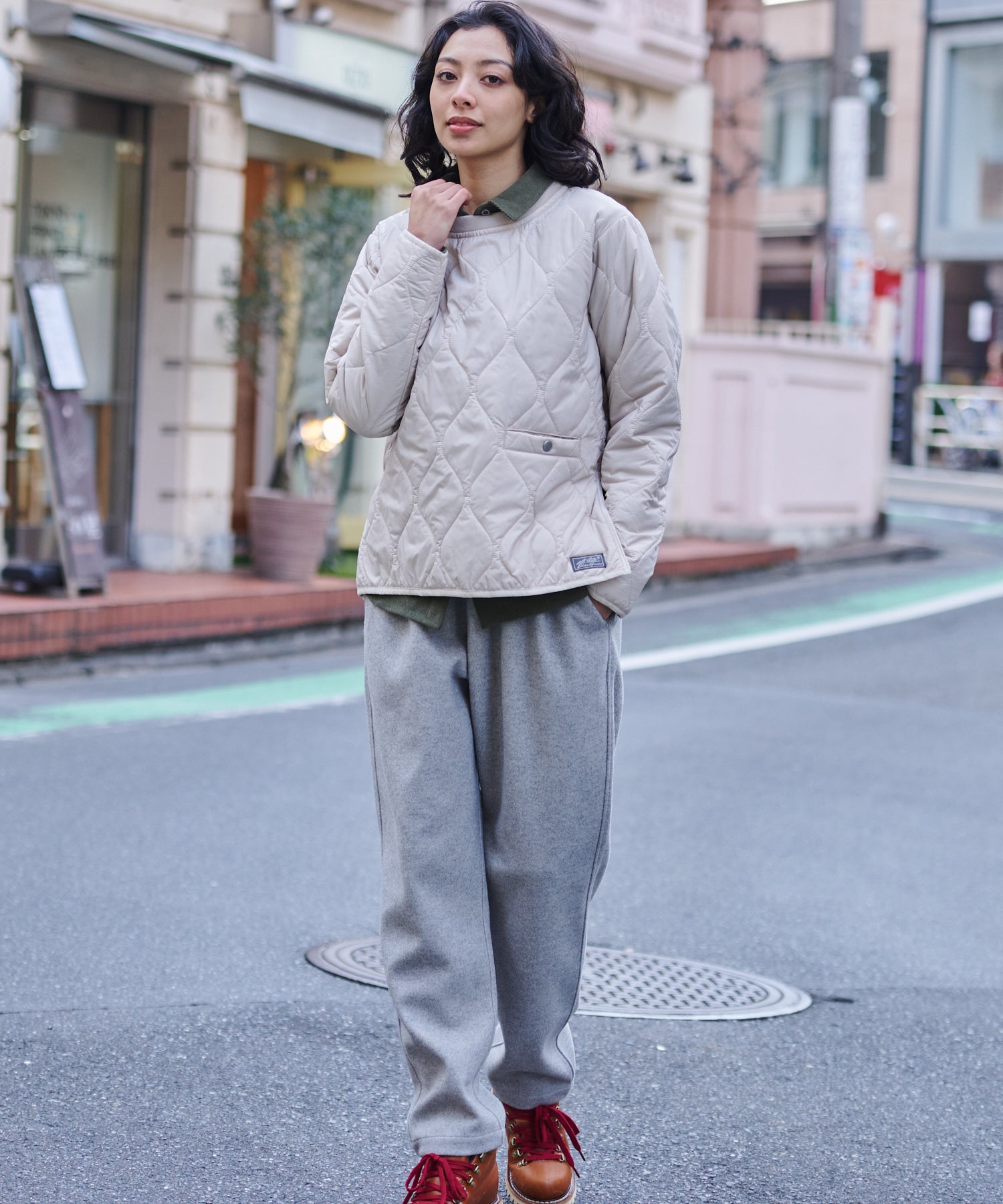 キルティングプルオーバー/QUILTED PULLOVER