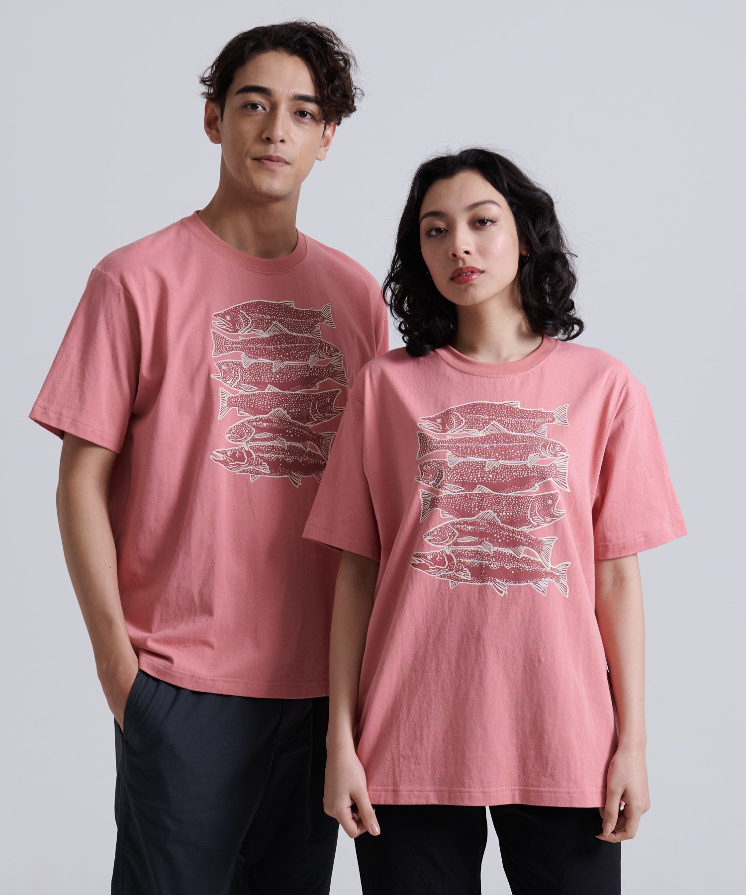 グラフィック プリントＴシャツ/GRAPHIC PRINT SS TEE