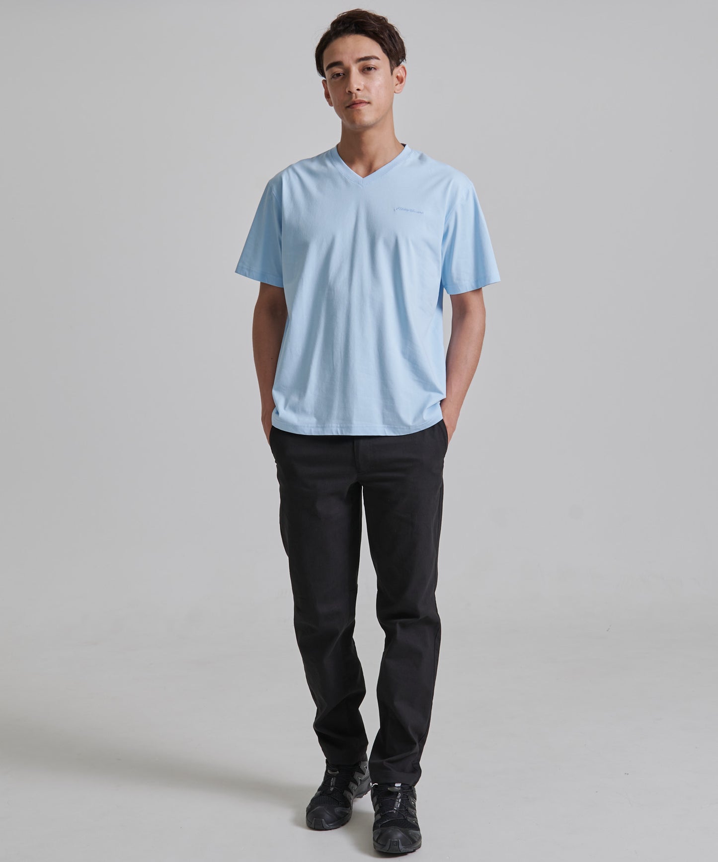 半袖コットン VネックＴシャツ/SS LW COTTON V NECK