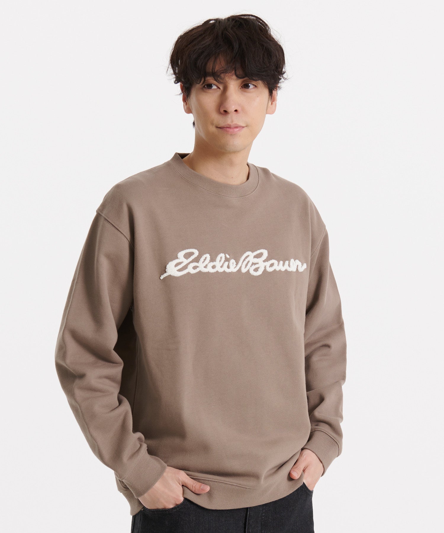 ロゴ クルーネックスウェット/LOGO CREW SWEAT