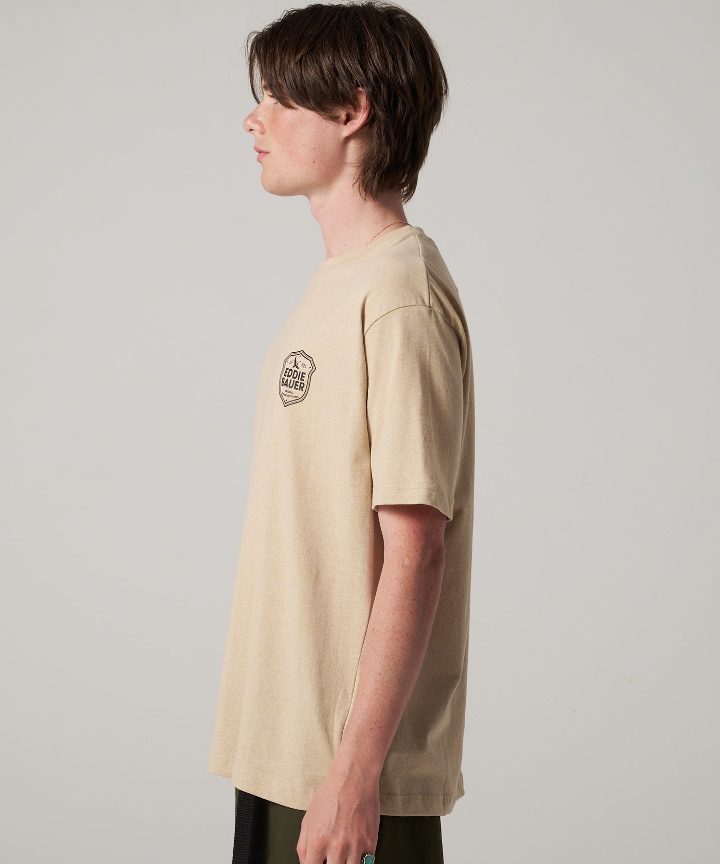 エンブレムロゴプリントTシャツ/EMBLEM LOGO PRT TEE
