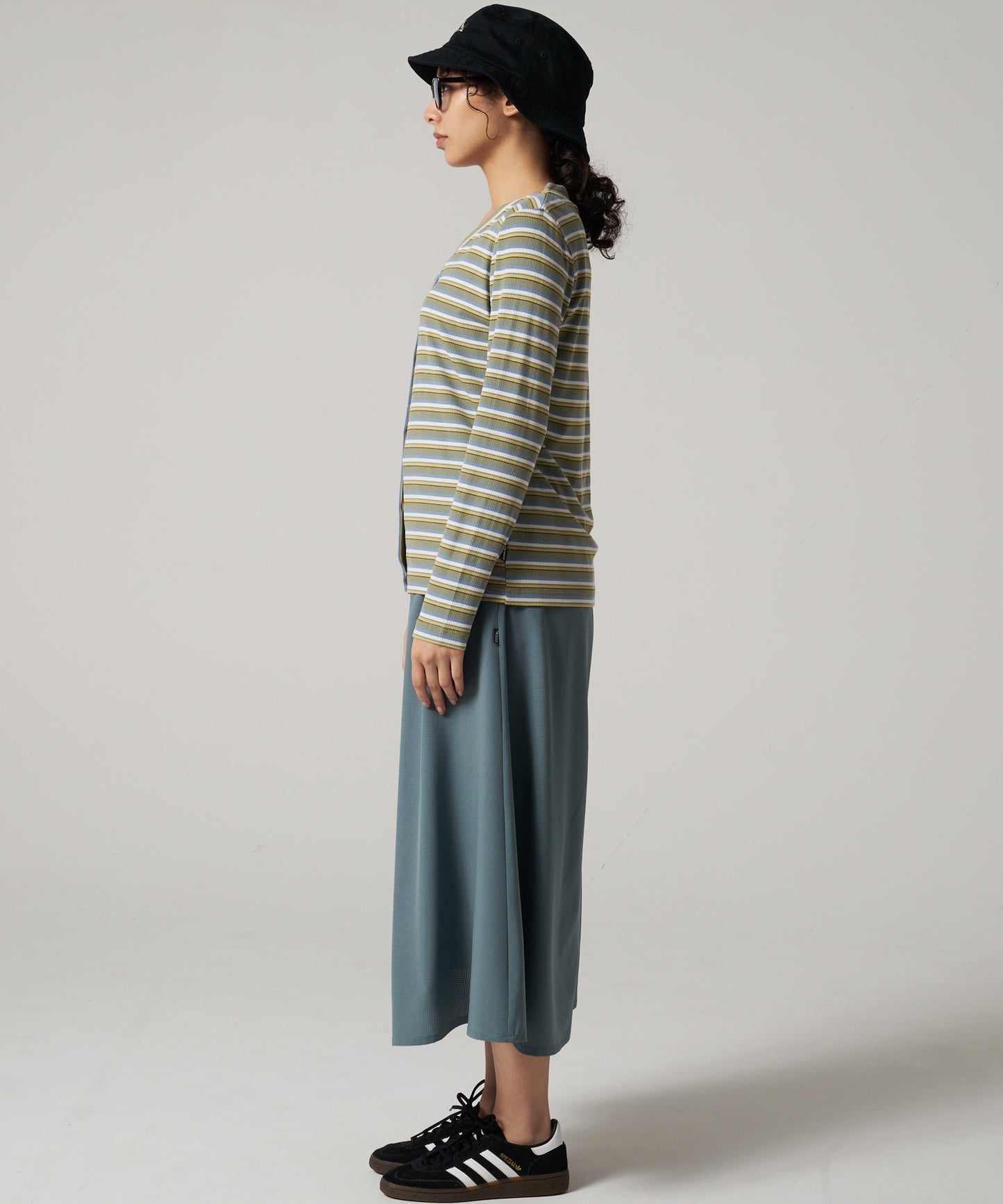エッセンシャルズ リブ 長袖カーディガン/ESSENTIALS RIBBED LS CARDIGAN