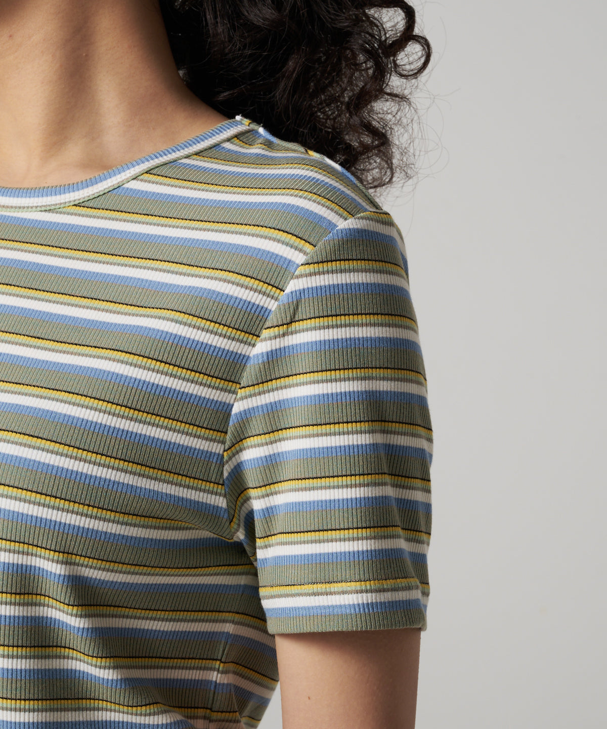 エッセンシャルズ リブ Tシャツ/ESSENTIALS RIBBED TEE