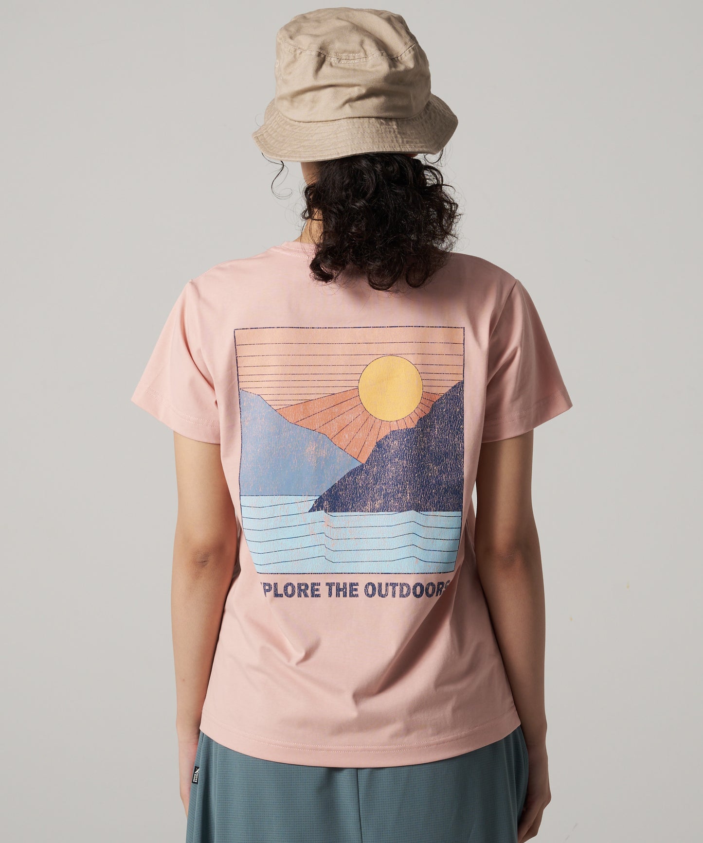 グラフィック 半袖Tシャツ/SS GRAPHIC TEE