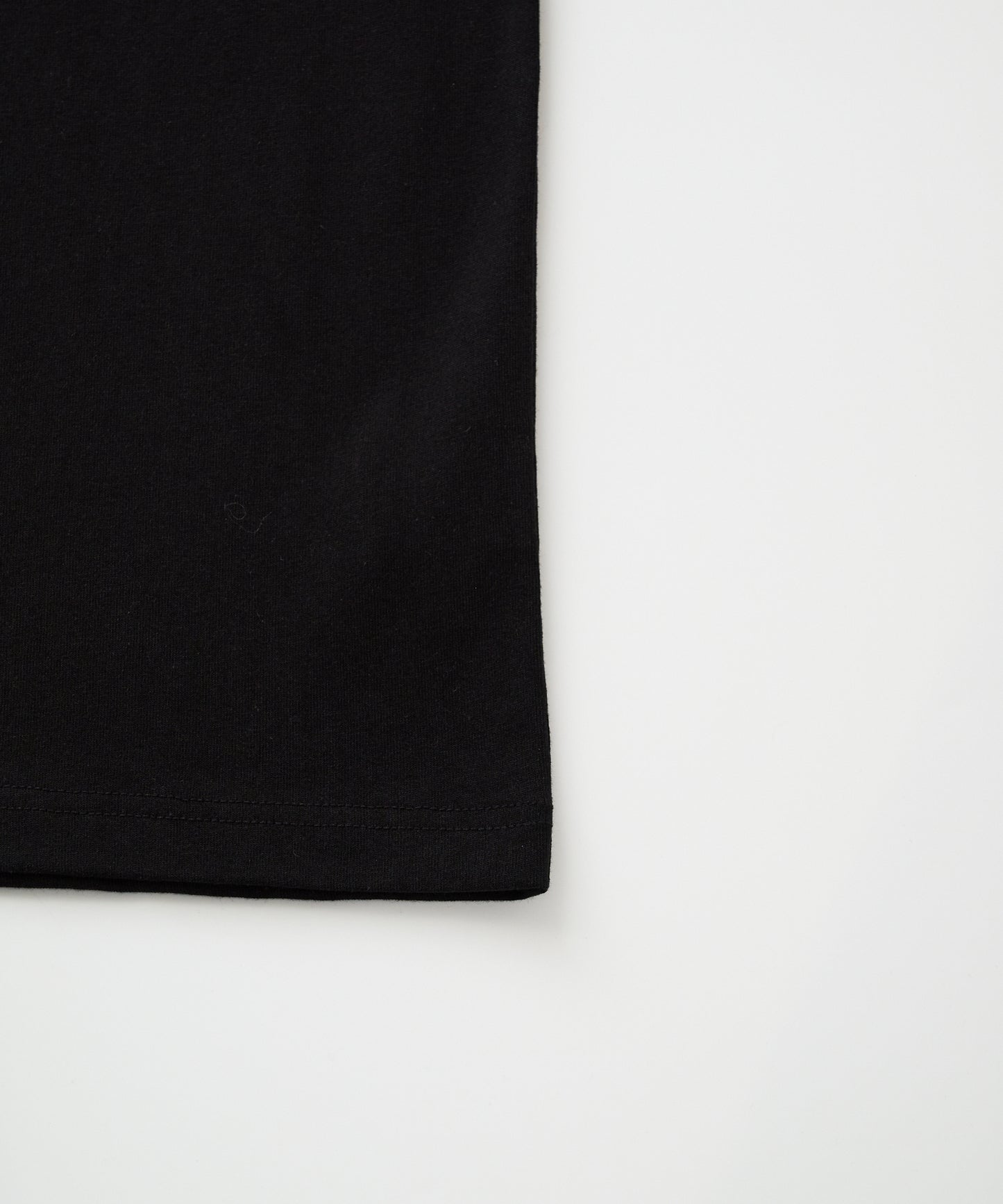 クラシック ロゴ刺繡 Tシャツ/CLASSIC LOGO EMB TEE