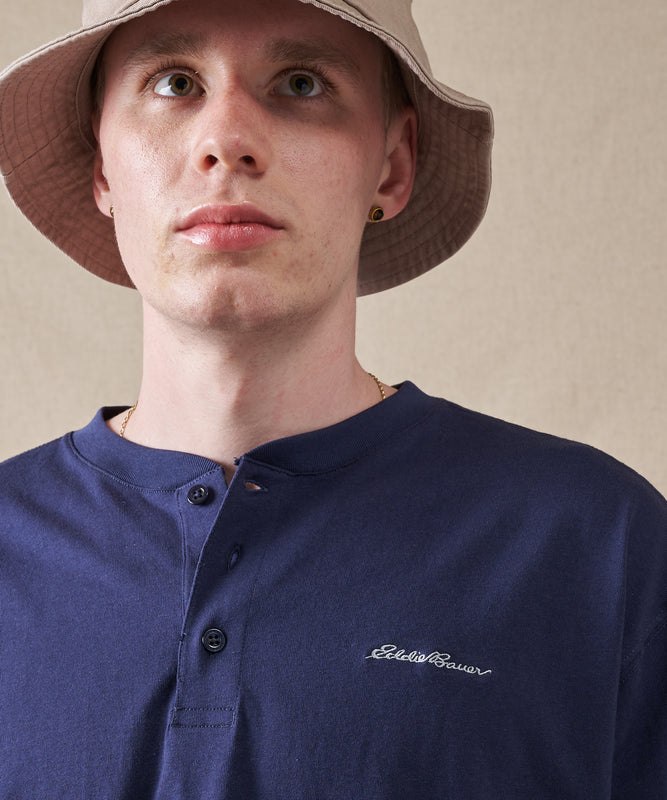 クラシック ロゴ刺繡 ヘンリーネックTシャツ/CLASSIC LOGO EMB HENRY TEE