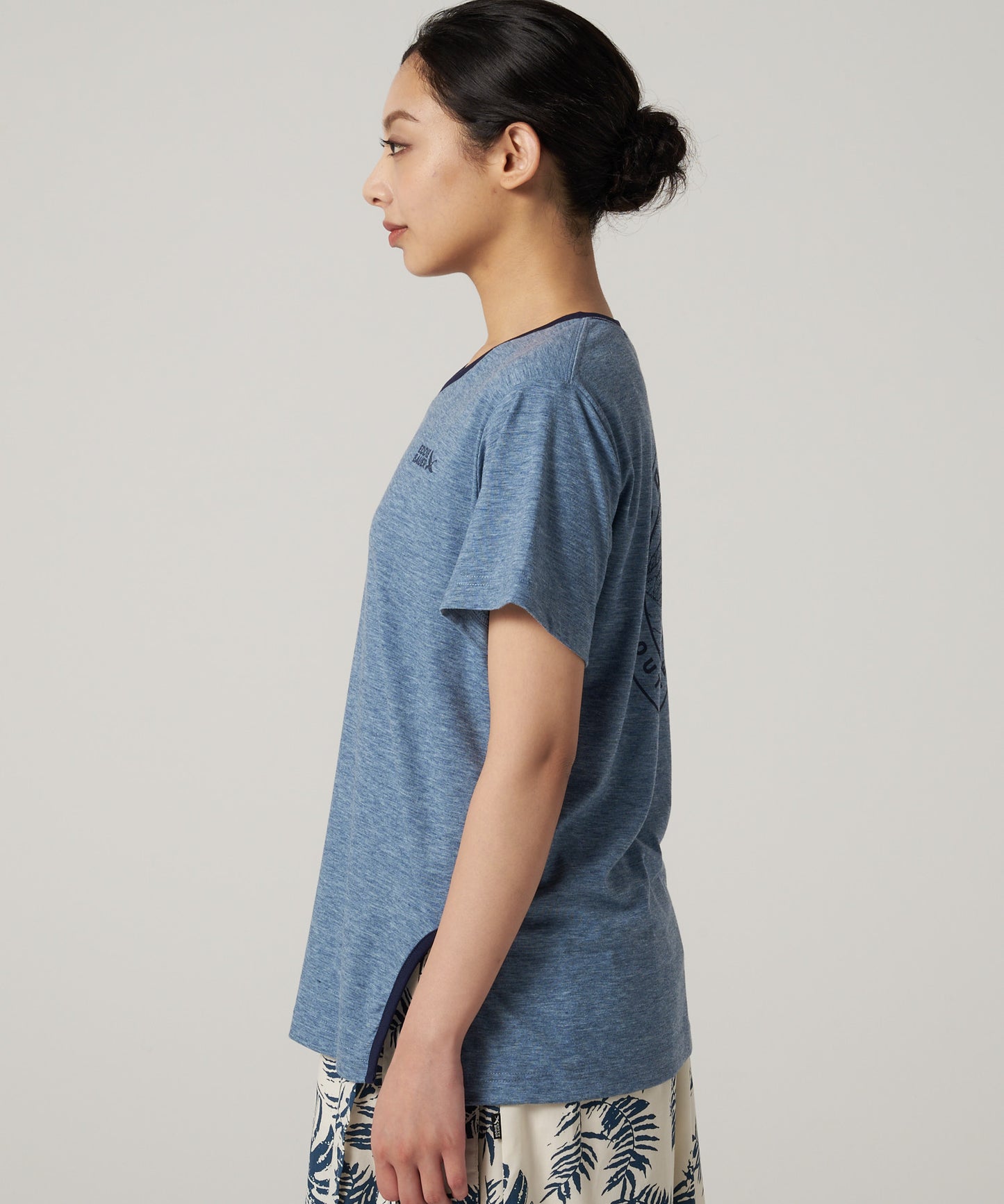 アシンメトリー スリット半袖Tシャツ/ASYMMETRY SLIT SS TEE