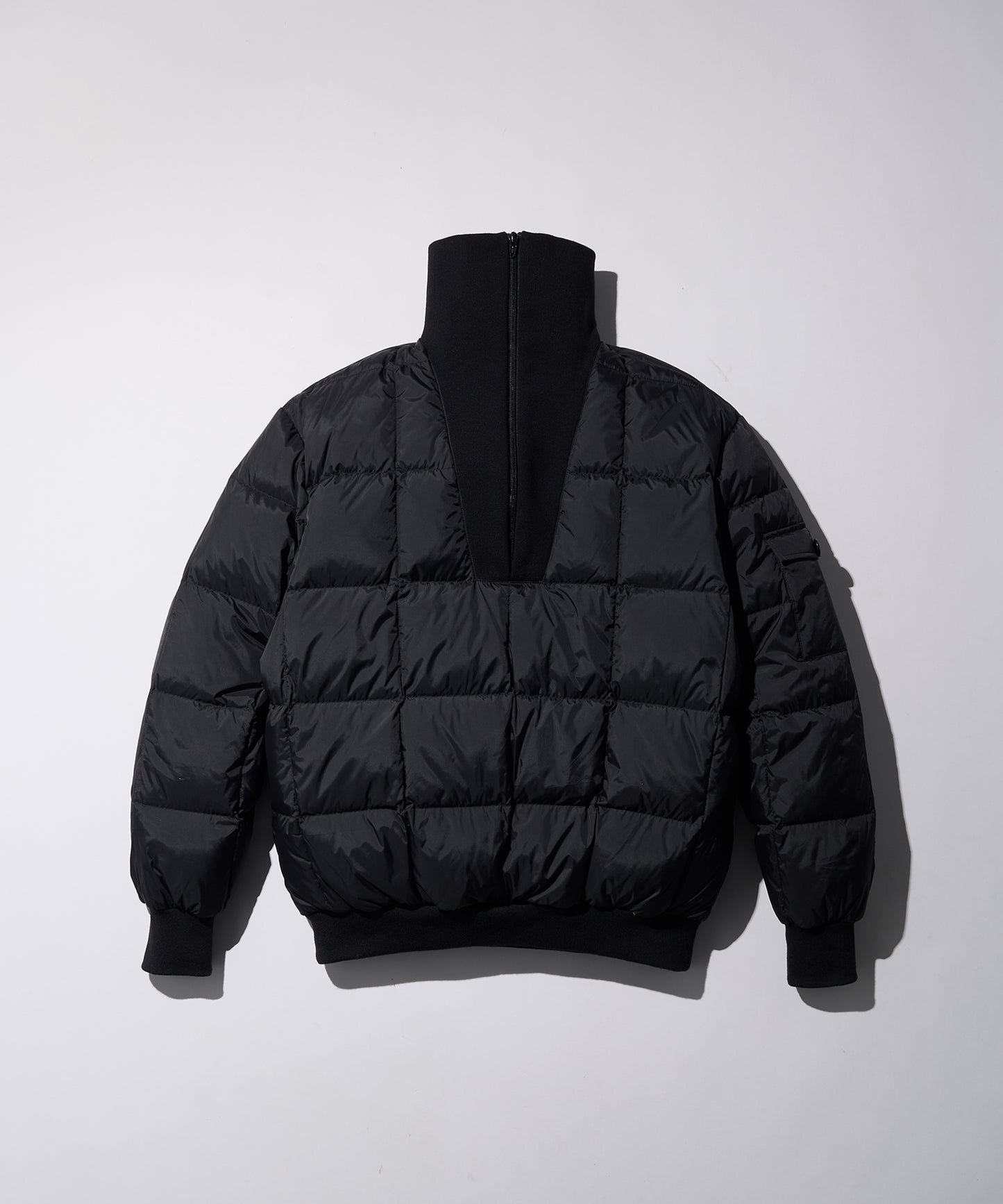 ダウン プルオーバー/DOWN PULLOVER