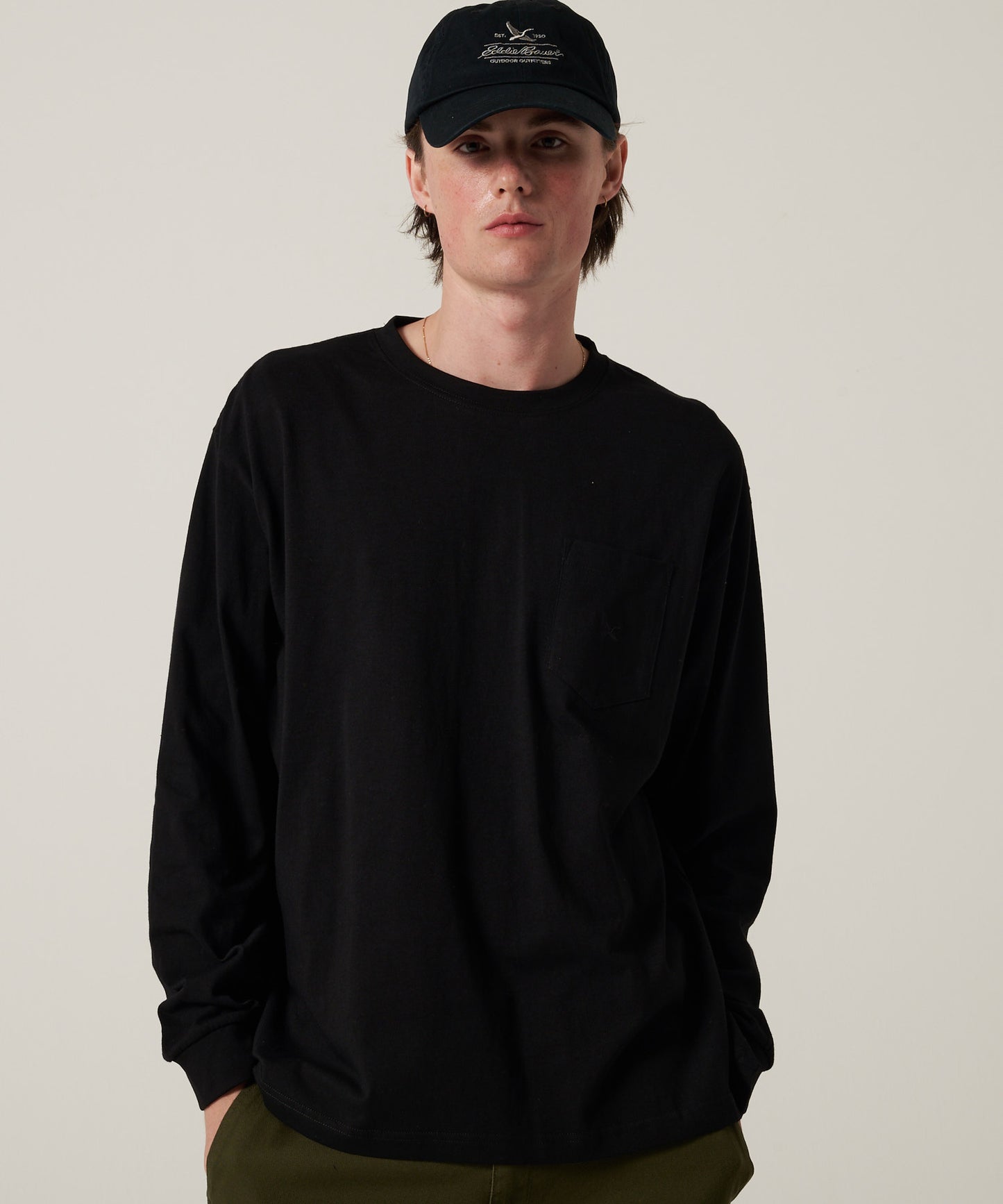 ワンポイントポケット長袖Tシャツ/ONE POINT PKT LS TEE