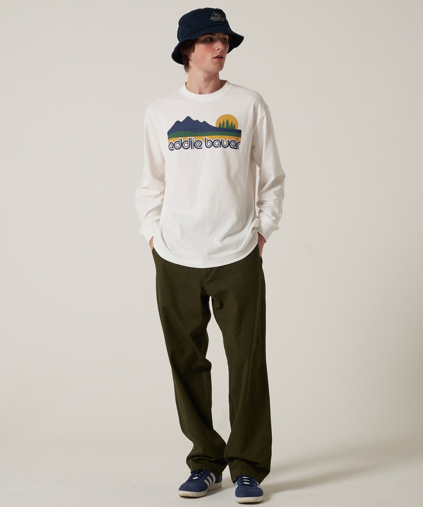 グラフィック 長袖Tシャツ/GRAPHIC LS TEE