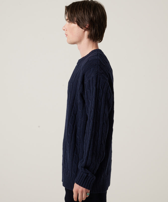 ケーブル クルー セーター/CABLE CREW SWEATER