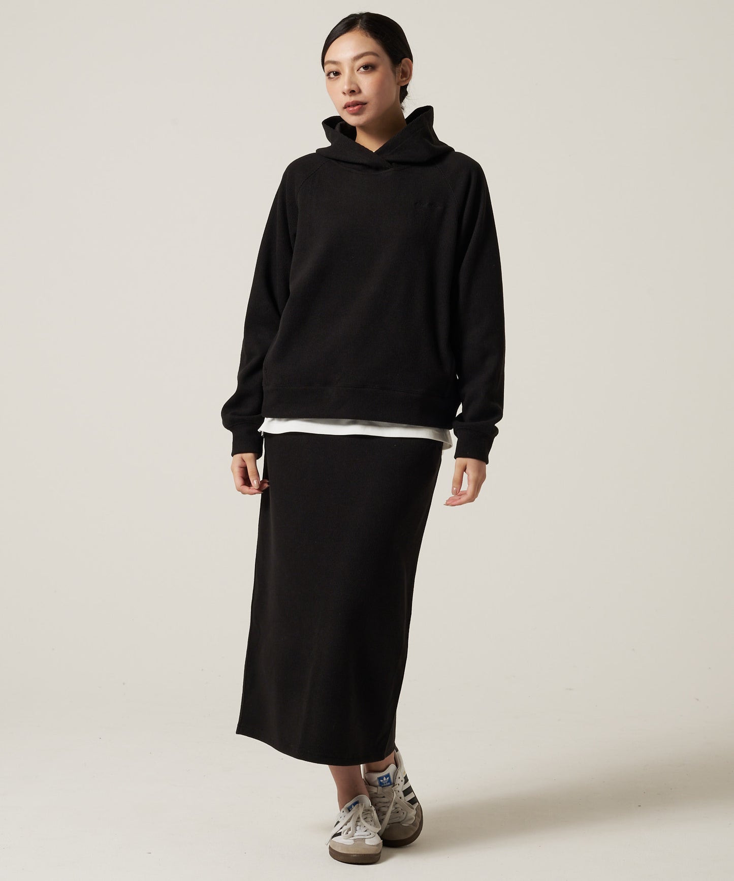 オーバーサイズ ベルヴィ コーデュロイプルオーバー/OVERSIZED VELVY CORD PULLOVER
