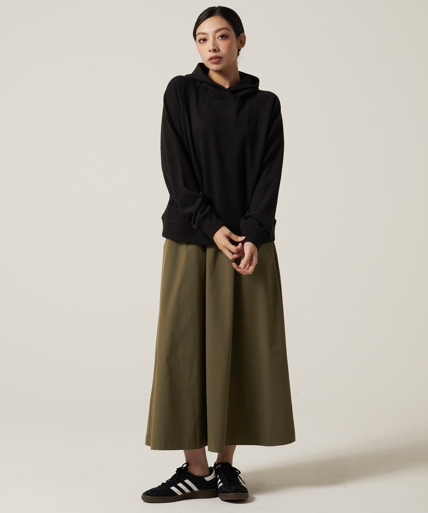 オーバーサイズ ベルヴィ コーデュロイプルオーバー/OVERSIZED VELVY CORD PULLOVER