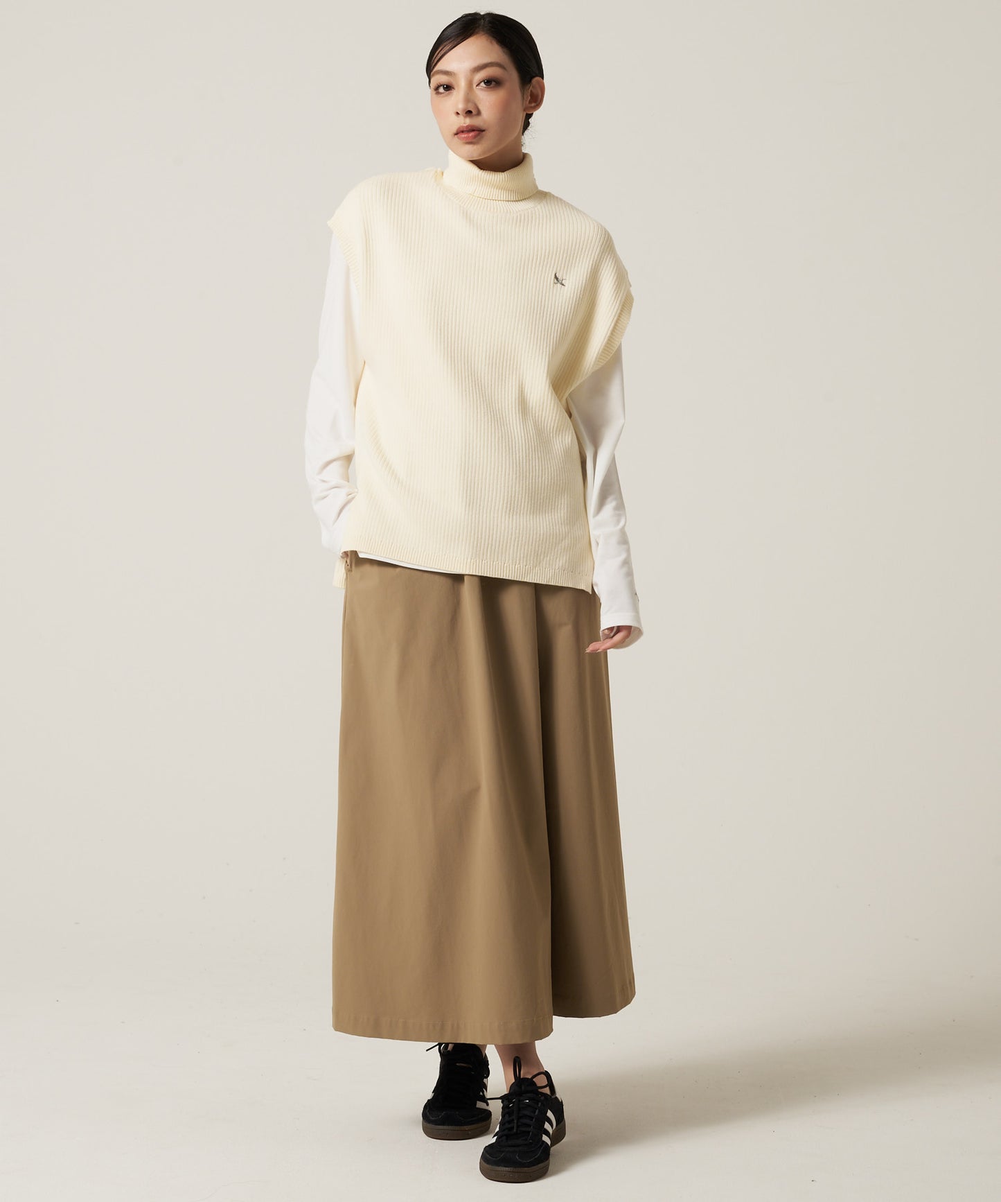 モックネック ニットベスト ＆ インナーTシャツ セット /MOCK NECK KNIT VEST & INNER TEE